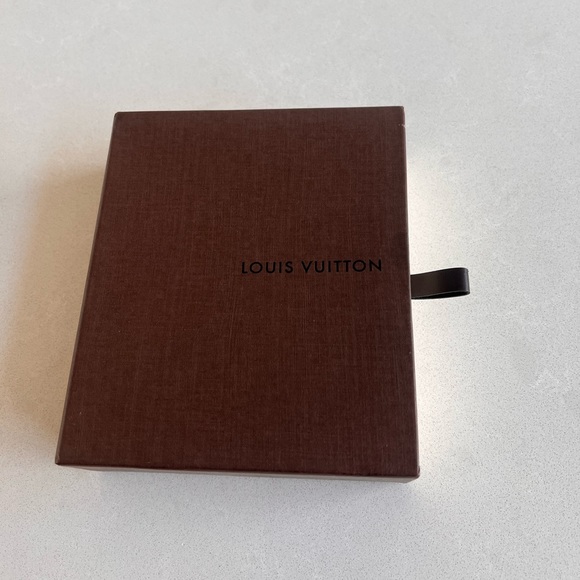 Authentic Louis Vuitton Box with Leather Pull - Picture 6 of 10
